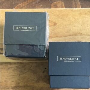 Benevolence Los Angeles Scented Candles Rose & Sandalwood NIB